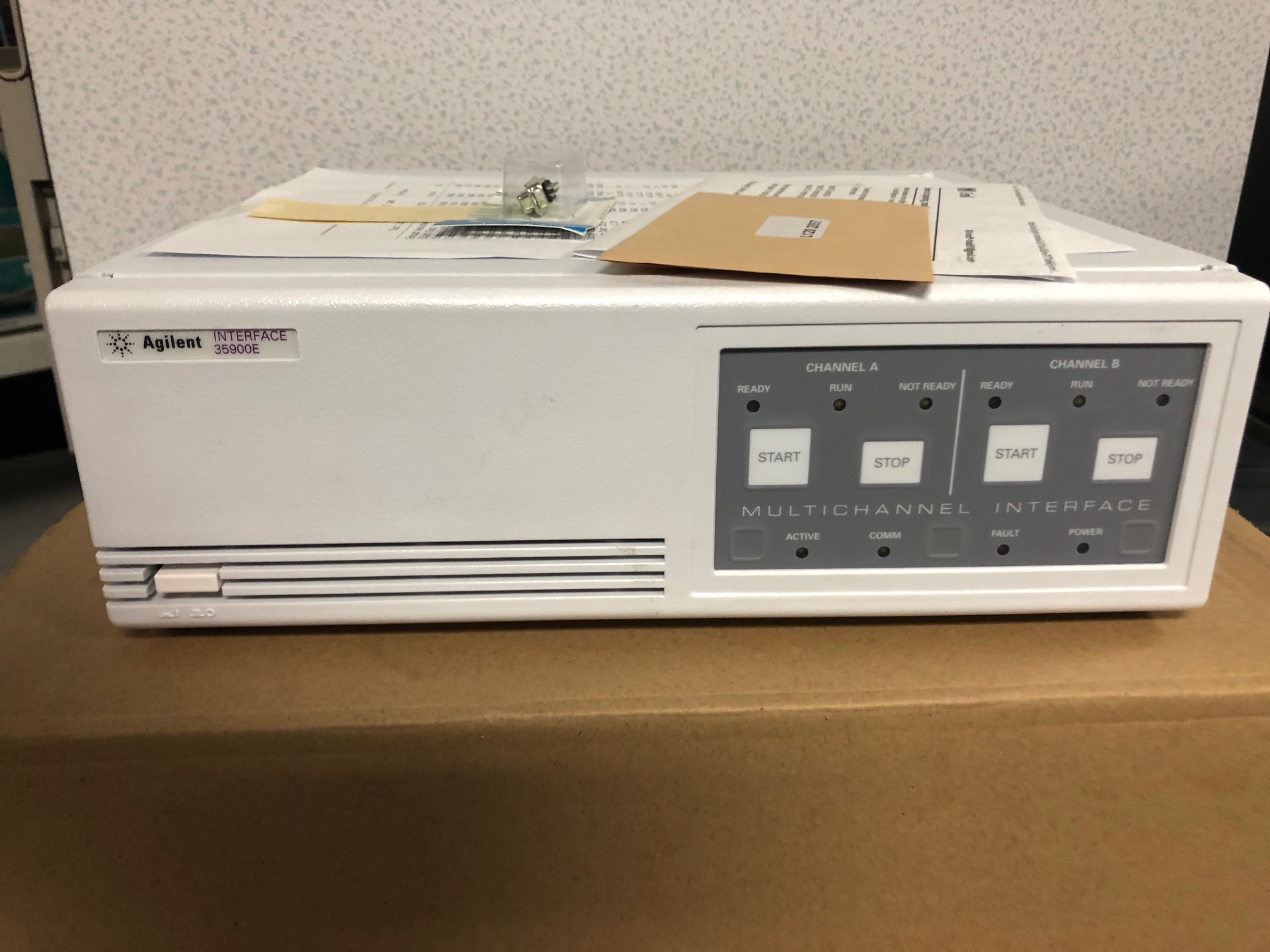 Agilent 35900E dual-channelinterface like new