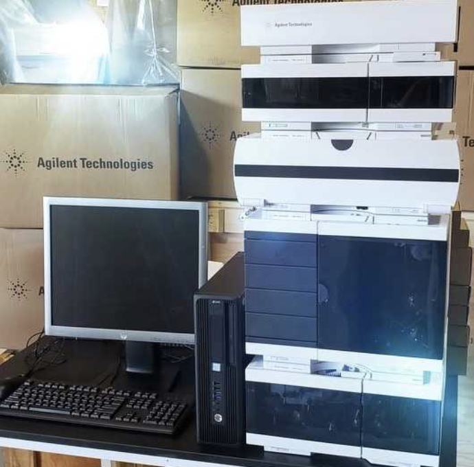 Agilent 1290 Infinity II Series HPLC System