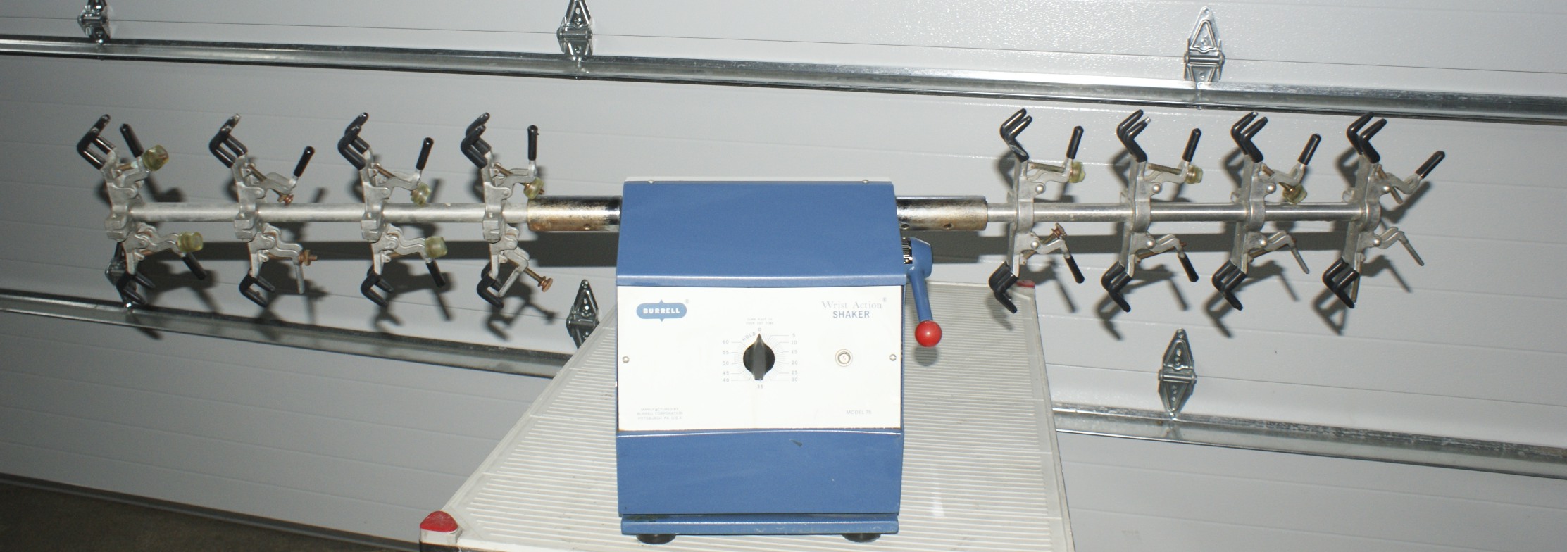 Burrell Wrist Action Shaker Burrell Model 75 Wrist Action Shaker