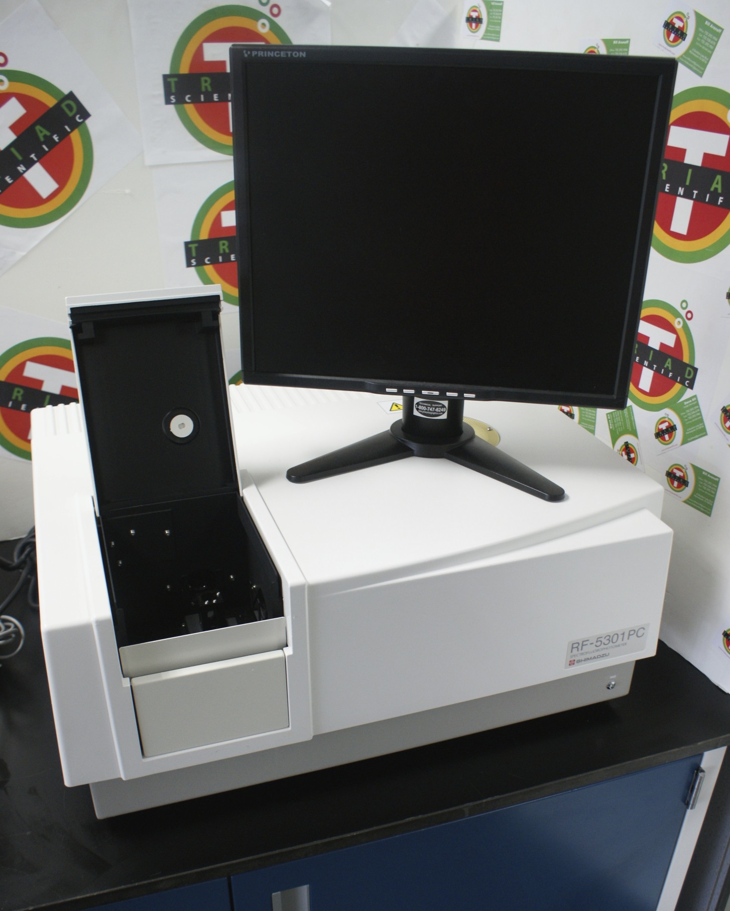 Shimadzu Spectrofluorometer RF5000U Shimadzu RF5000U