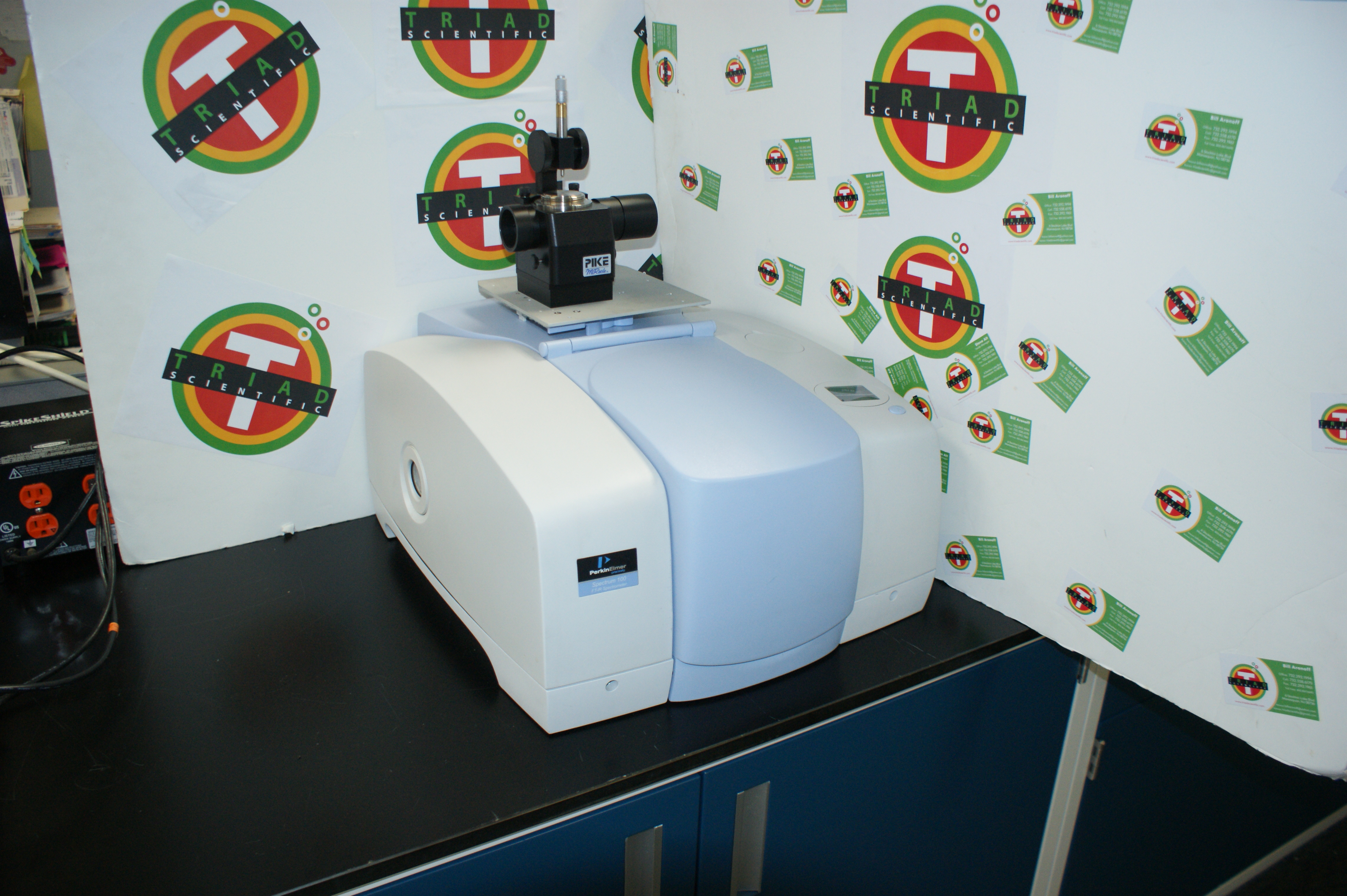 Perkin Elmer Spectrum 100 FTIR 